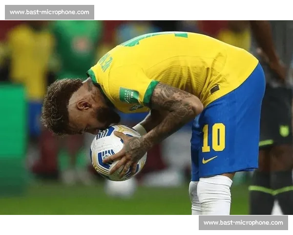 若日尼奥助攻定胜局 弗拉门戈世俱杯开门红